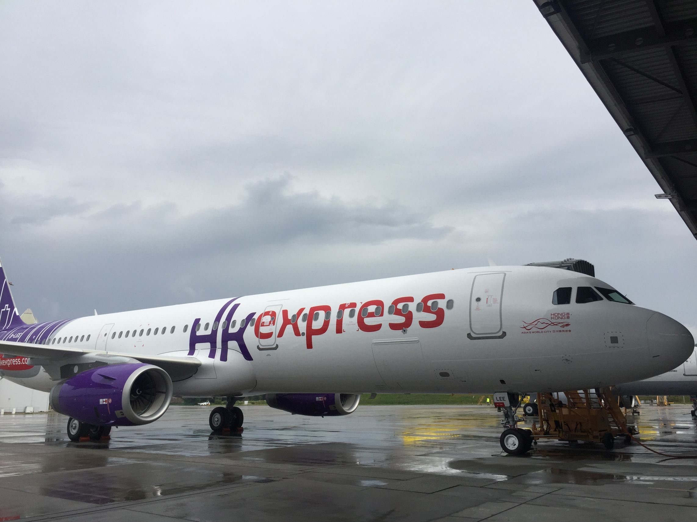 HK Express A321 Aircraft %28B-LEE%29