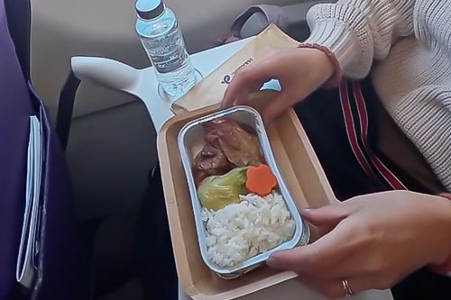 機内食